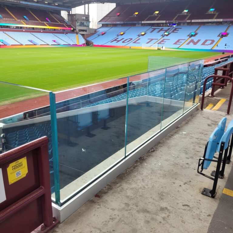 PHOTO-2024-12-04-13-57-32 (1) Frameless Glass Balustrade Installation